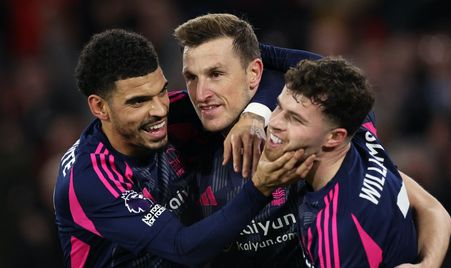 极的氛围 极的氛围